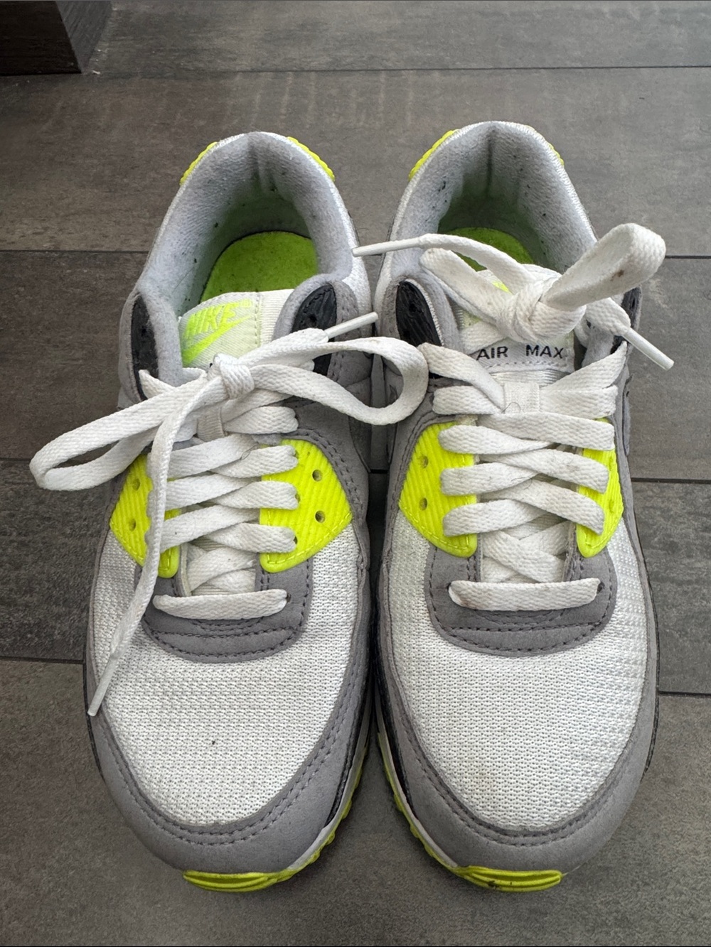 Nike White and Neon Yellow Low-Top Sneakers